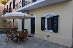 Christos Raches traditional apartment